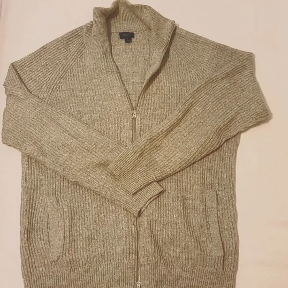 Men's J. Crew cardigan size medium‎